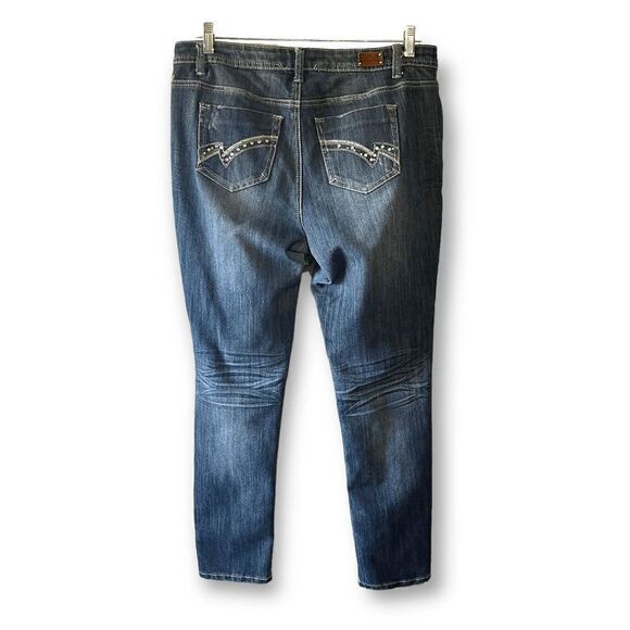 Almost Famous Skinny Distressed Blinged Out Jeans, Size 14 - Picture 2 of 9